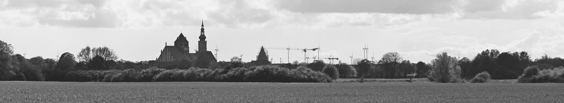 Stadtansicht der Hansestadt Greifswald als Willkommensbild der homepage des Immobilienbüro Lüder